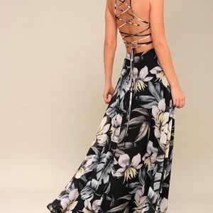 Lulu’s Black Floral Print Lace Up Maci Dress
